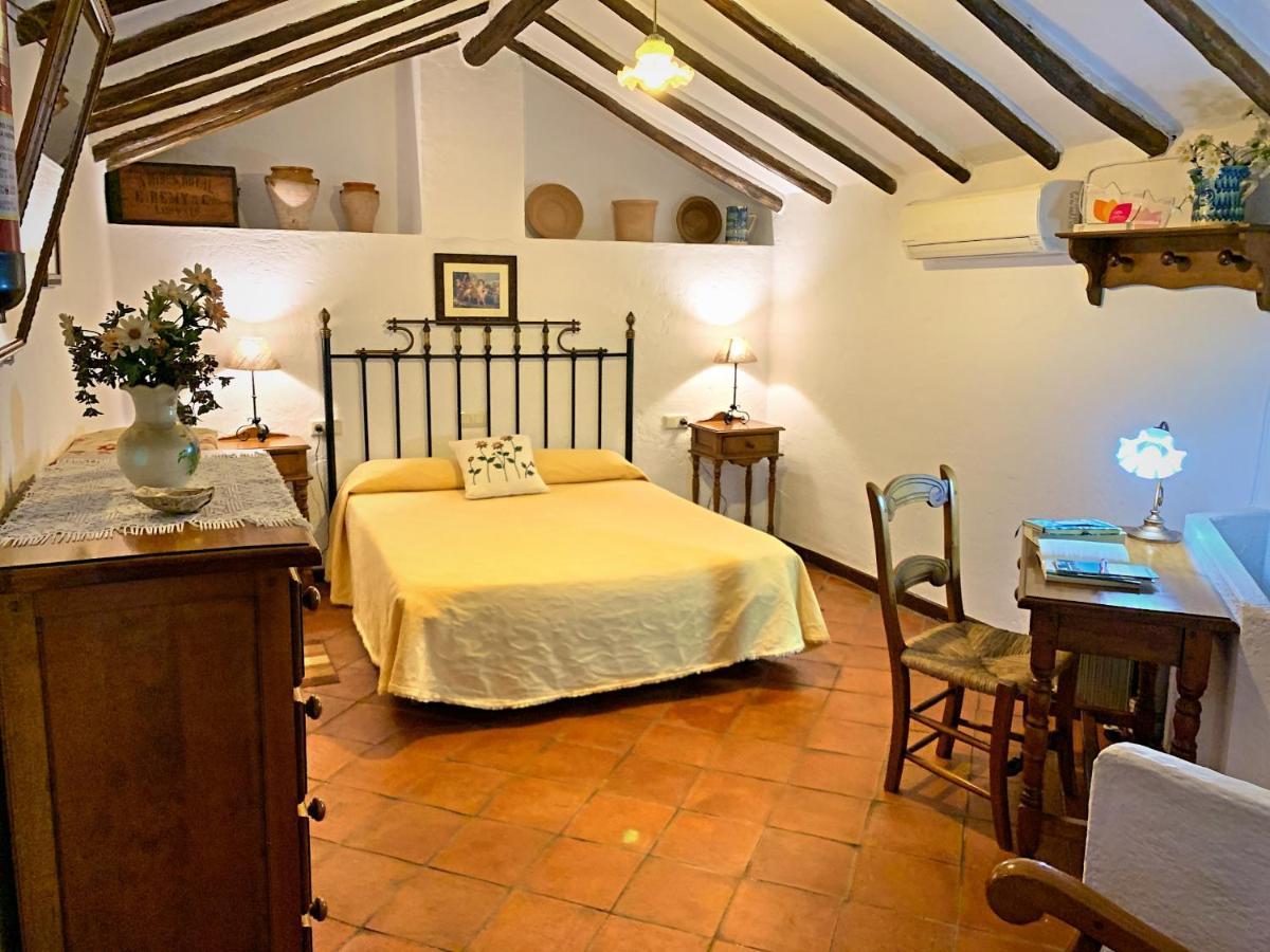 Vivelorural Casa Y Piscina En Zahara De La Sierra Βίλα Εξωτερικό φωτογραφία