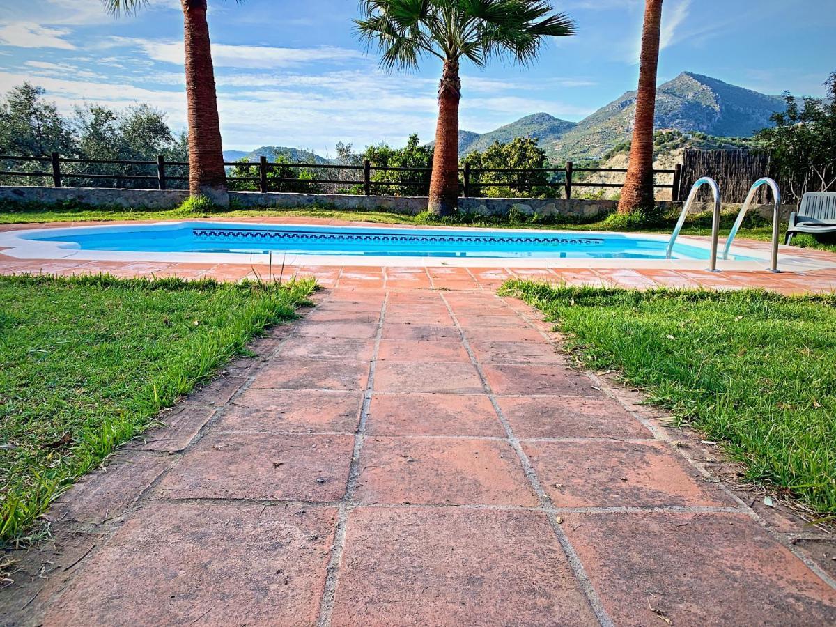 Vivelorural Casa Y Piscina En Zahara De La Sierra Βίλα Εξωτερικό φωτογραφία